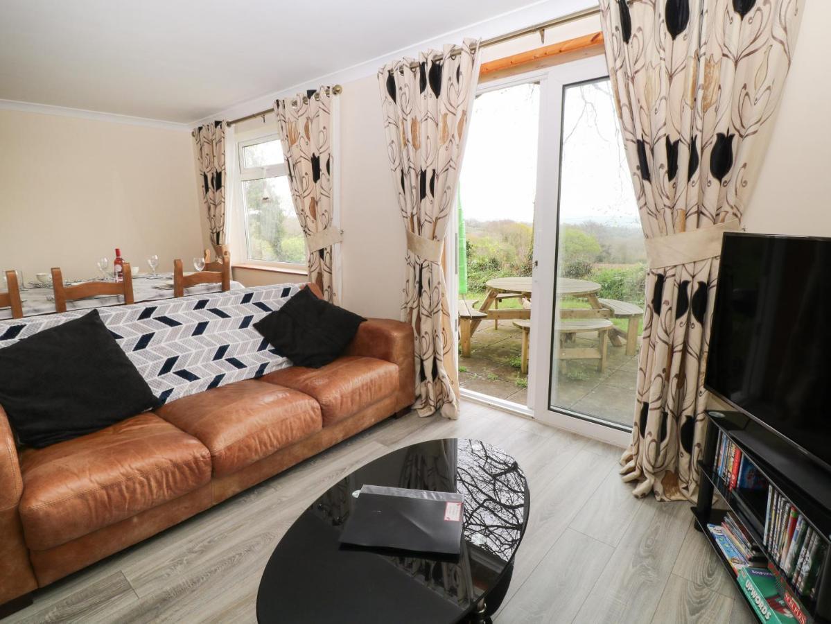 Hembry Meadows Villa Callington Exterior photo